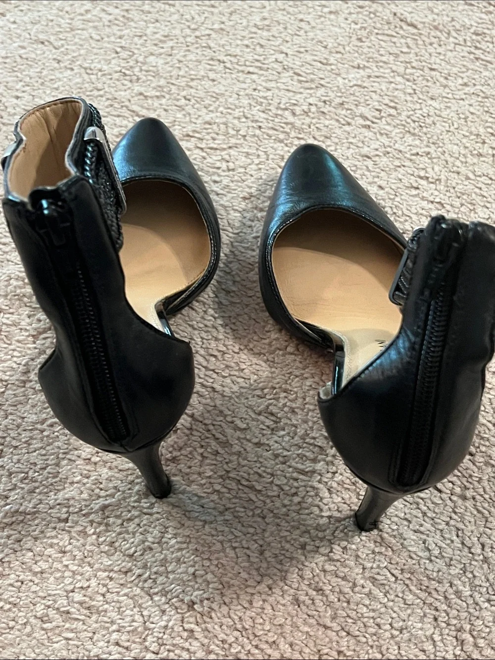 ANTONIO MELANI Black Pointed-Toe Ankle-Strap Pumps with Woven Detail